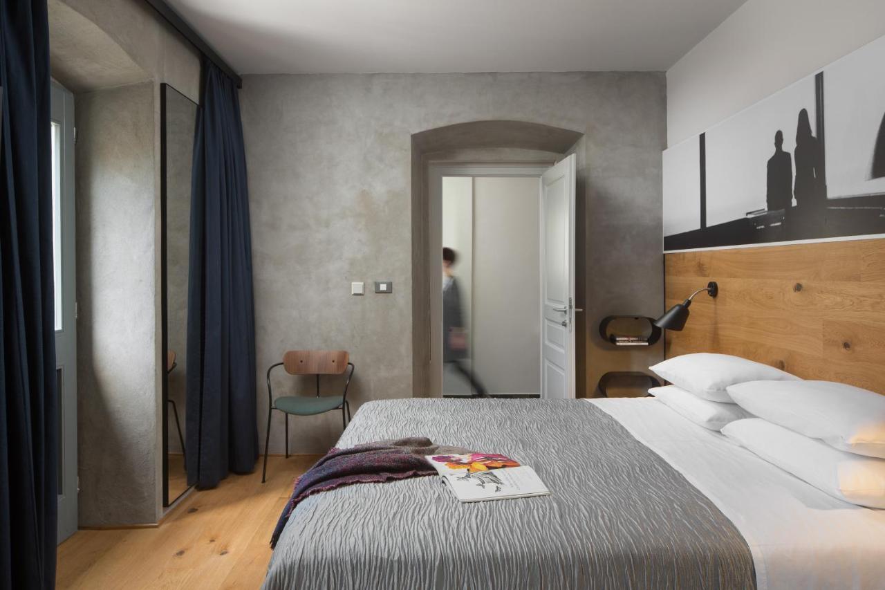 Vincent House Apartment Пула Екстериор снимка